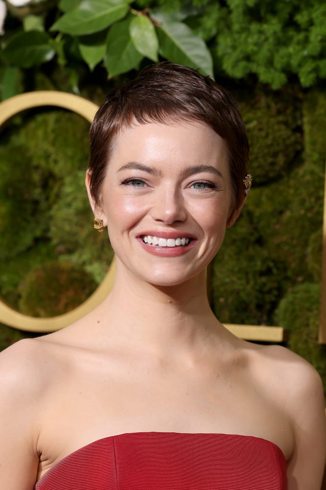 short hairstyles for thinning hair emma stone