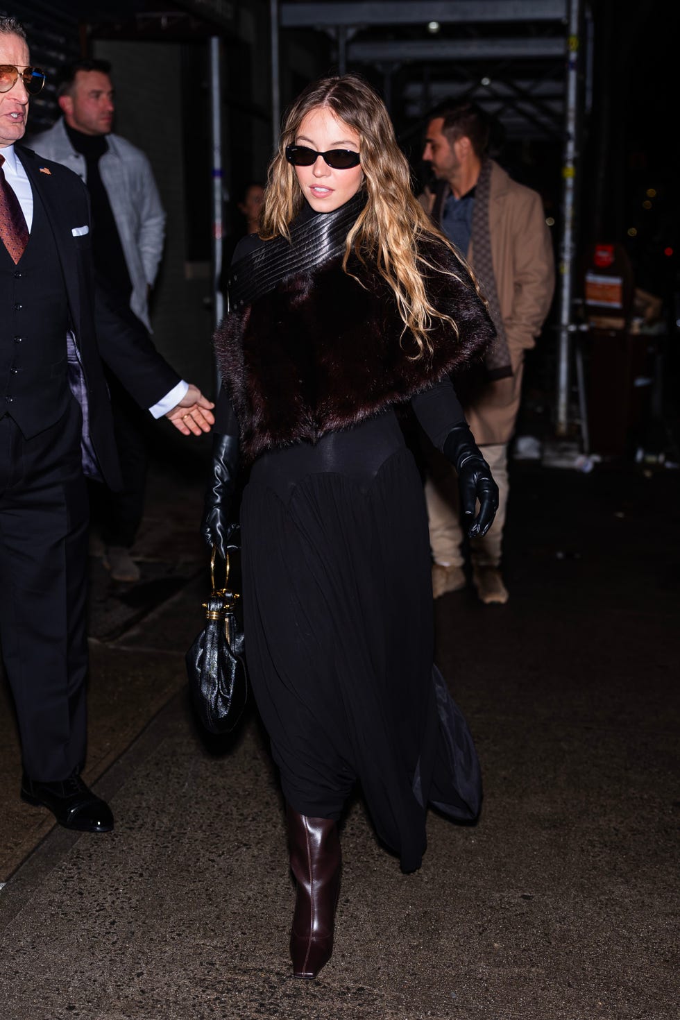 new york, new york january 18 sydney sweeney is seen in greenwich village on january 18, 2025 in new york city photo by thestewartofnygc images