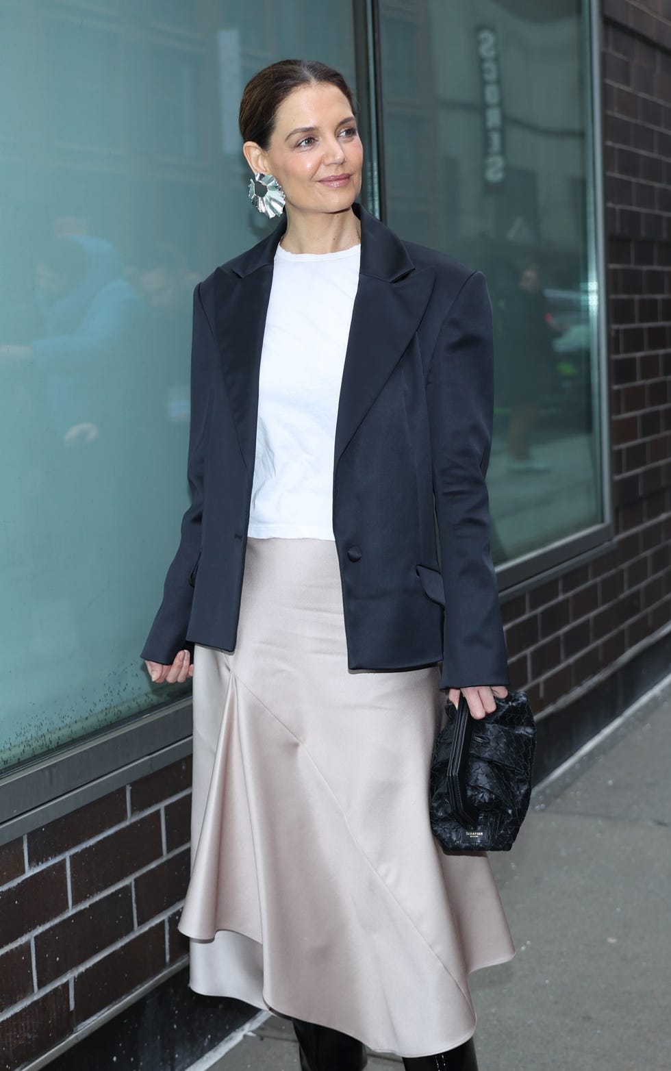 new york, ny february 06 katie holmes is seen attending the christian siriano fallwinter 2025 runway show at chelsea industrial on february 06, 2025 in new york city photo by jose perezbauer griffingc images