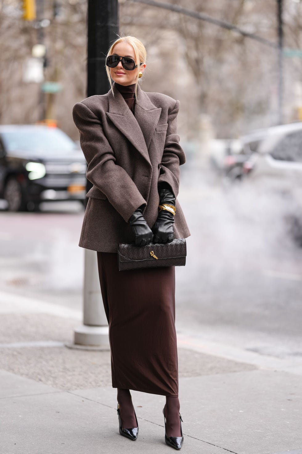 looks con guantes de tendencia viral