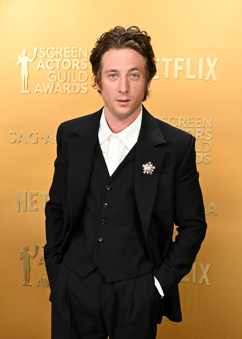 jeremy allen white at the 31st screen actors guild awards held at shrine auditorium and expo hall on february 23, 2025 in los angeles, california photo by gilbert floresvariety via getty images