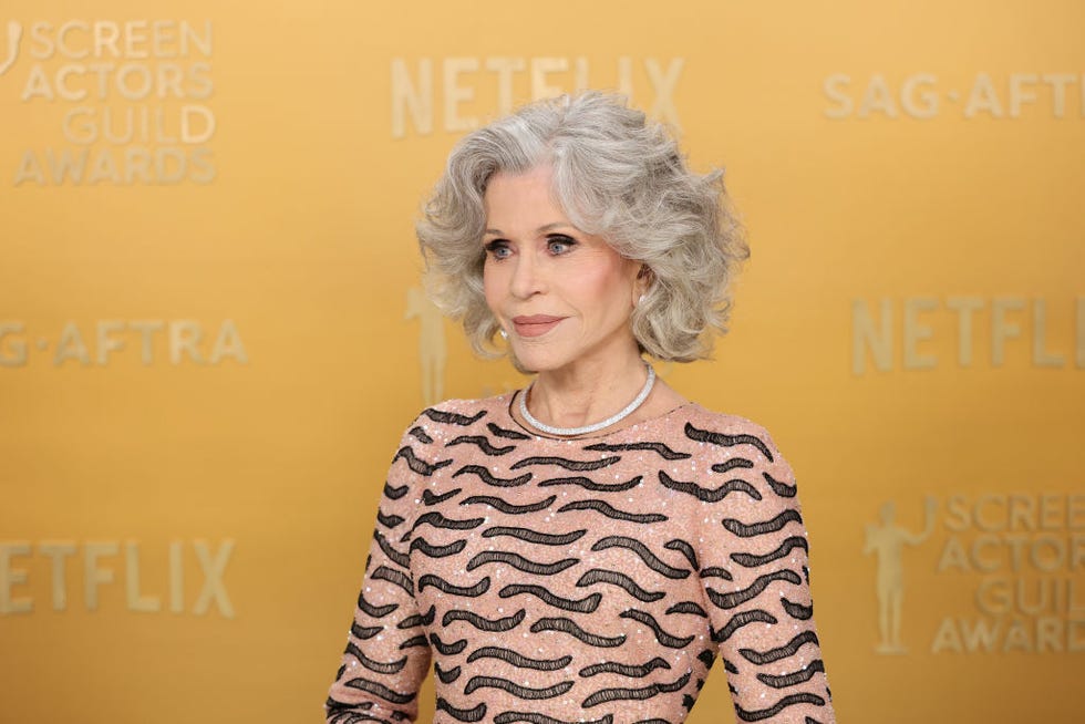 los angeles, california february 23 jane fonda attends the 31st annual screen actors guild awards at shrine auditorium and expo hall on february 23, 2025 in los angeles, california photo by emma mcintyrewireimage