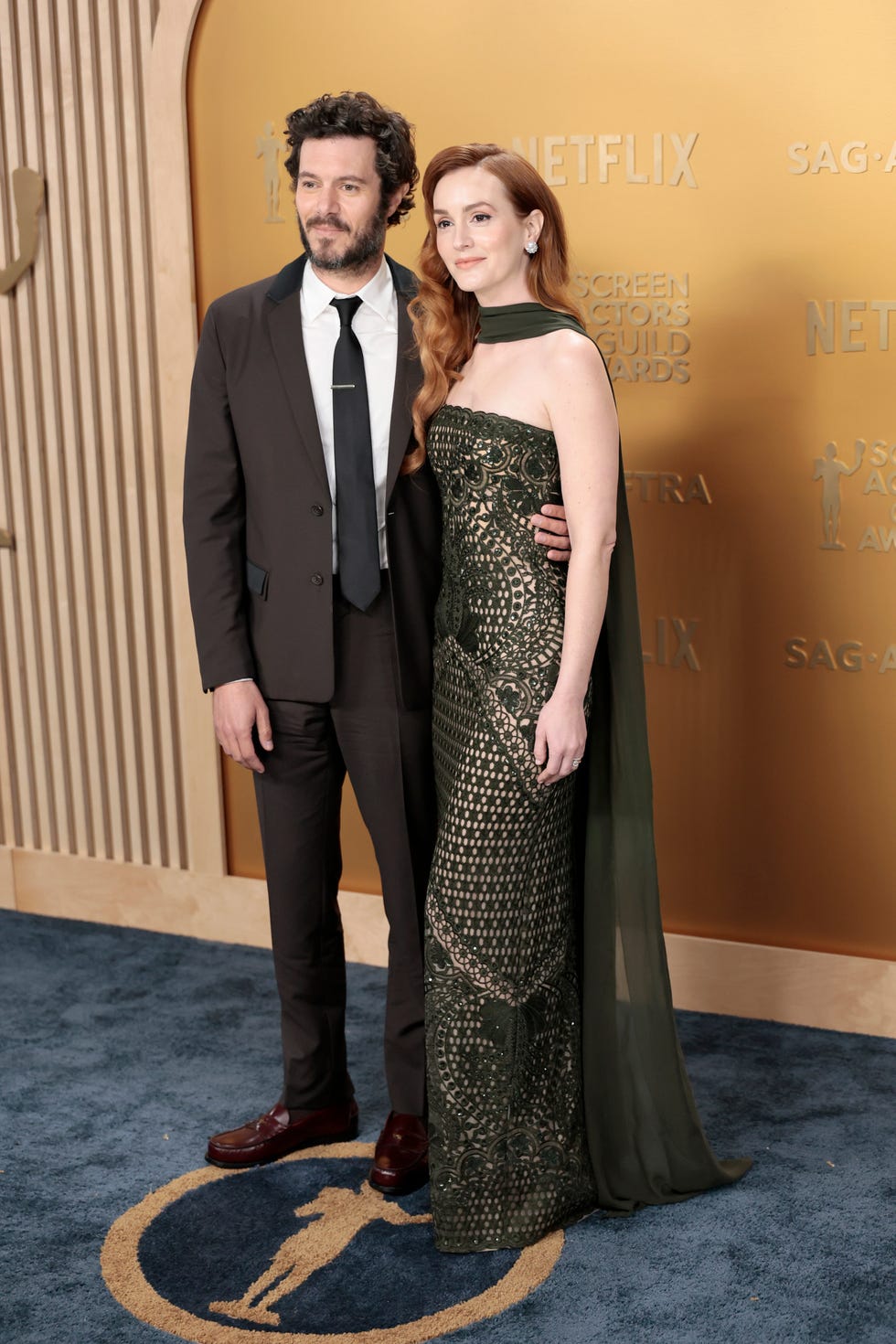 los angeles, california february 23 l r adam brody and leighton meester attend the 31st annual screen actors guild awards at shrine auditorium and expo hall on february 23, 2025 in los angeles, california photo by monica schipperfilmmagic
