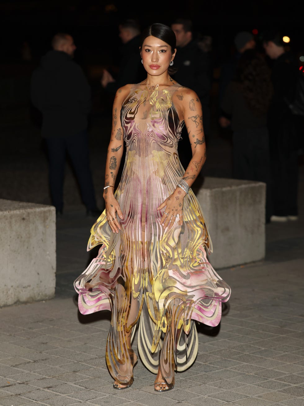 paris, france march 04: peggy gou attends the le grand diner du louvre during the womenswear fall/winter 2025/2026 as part of paris fashion week on march 04, 2025 in paris, france. (photo by arnold jerocki/getty images)