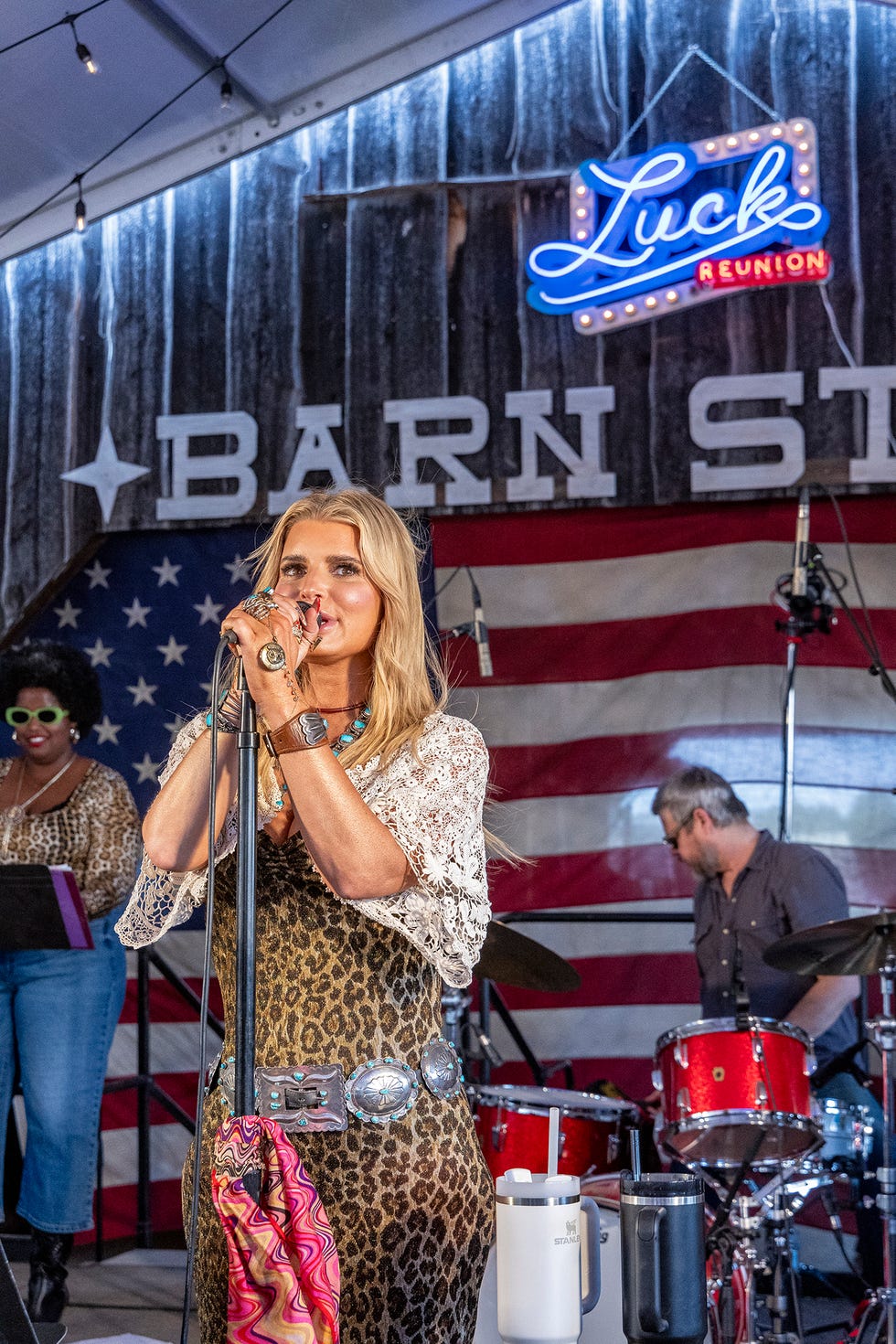 Jessica Simpson Gives Leopard Print a Boho Spin for Surprise Show