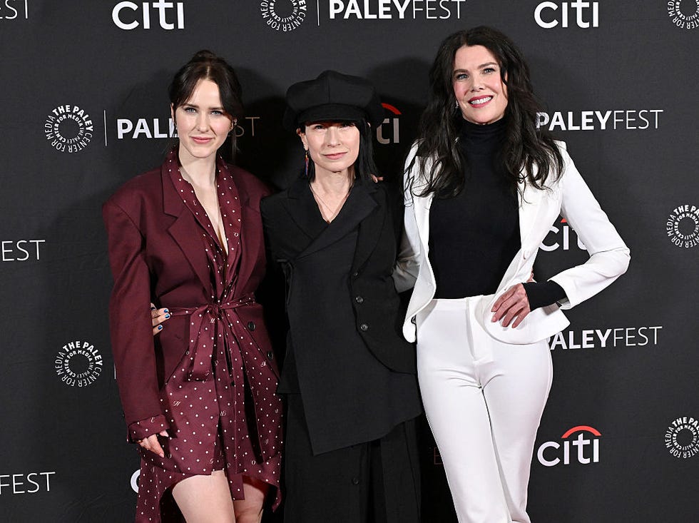 (l r) us actress rachel brosnahan, us television writter amy sherman palladino and us actress lauren graham attend the paleyfest la gilmore girls, the marvelous mrs. maisel, and etoile: the amy sherman palladino multiverse at dolby theatre in hollywood, california, on march 29, 2025. (photo by lisa oconnor / afp) (photo by lisa oconnor/afp via getty images)
