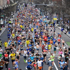ATHLETICS: APR 19 Boston 5K a large crowd of runners in a 5k