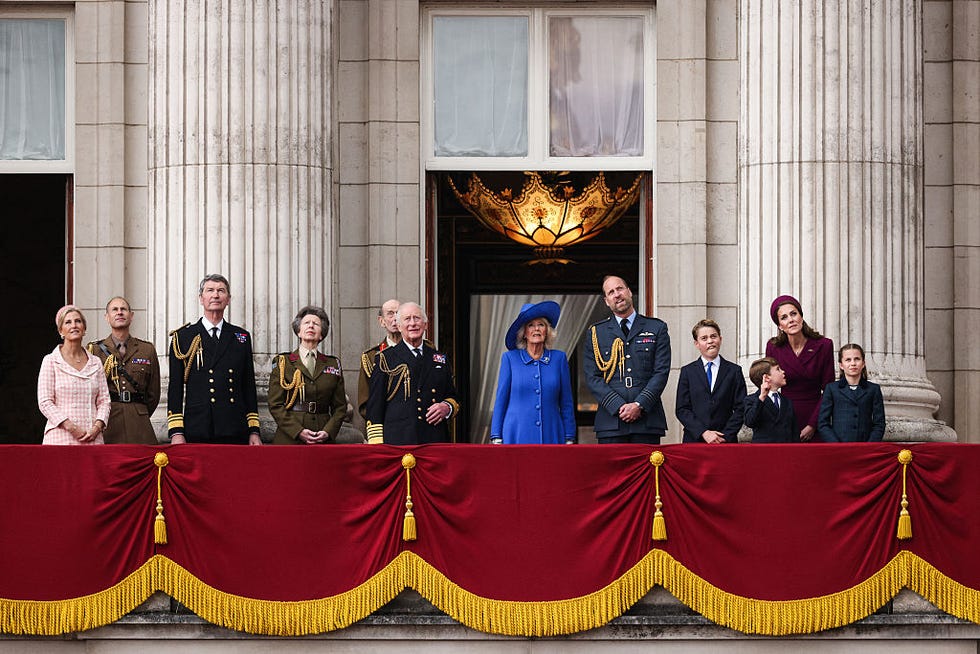 (from l to r) britains sophie, duchess of edinburgh, britains prince edward, duke of edinburgh, vice admiral timothy laurence, britains princess anne, princess royal, britains prince edward, duke of kent, britains king charles iii, britains queen camilla, britains prince william, prince of wales, britains prince george of wales, britains prince louis of wales, britains catherine, princess of wales and britains princess charlotte of wales watch the red arrows flypast from buckingham palace balcony after attending the armed forces procession on may 5, 2025 to celebrate the 80th anniversary of ve day also known as victory in europe day, marking the end of the second world war in europe. (photo by adrian dennis / afp) (photo by adrian dennis/afp via getty images)