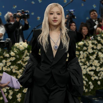 The 2025 Met Gala Celebrating "Superfine: Tailoring Black Style" - Arrivals new york, new york may 05: rosé attends the 2025 met gala celebrating superfine: tailoring black style at metropolitan museum of art on may 05, 2025 in new york city. (photo by michael loccisano/ga/the hollywood reporter via getty images)