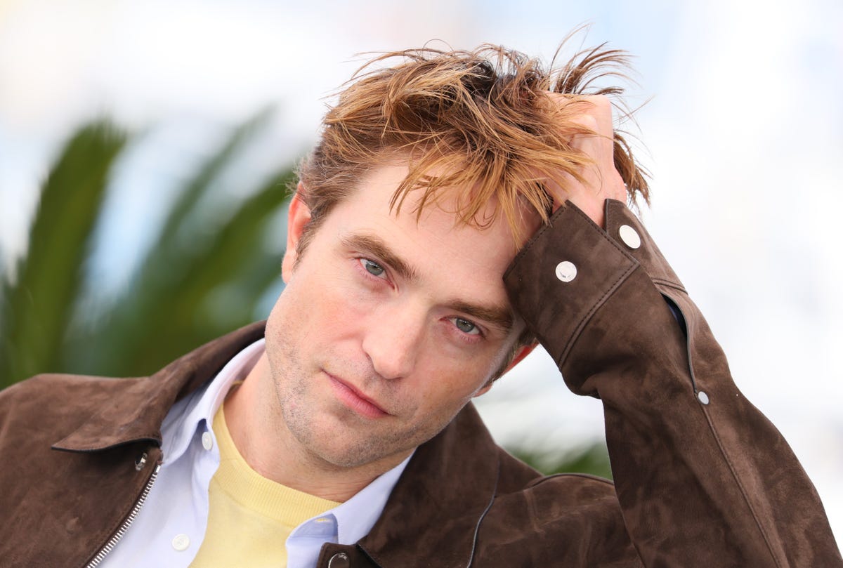 The Secret To Robert Pattinson's Low-Key Cool? One Perfect Jacket