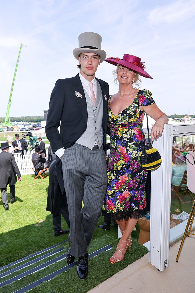 penny lancaster ascot beauty