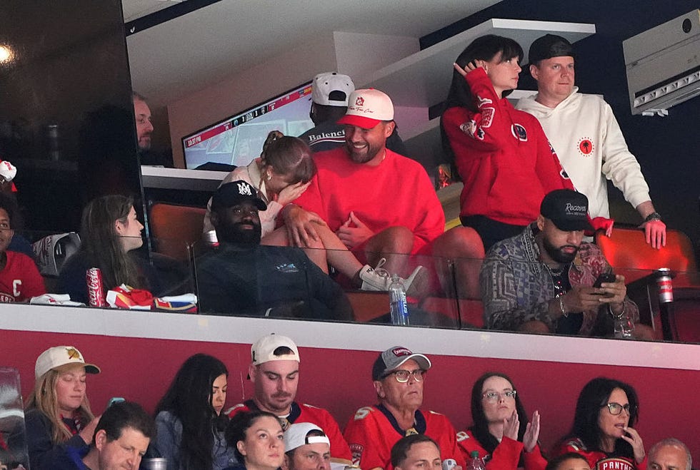 sunrise, florida june 12: nfl player travis kelce and singer taylor swift are seen during the third period of game four of the 2025 stanley cup final between the edmonton oilers and the florida panthers at amerant bank arena on june 12, 2025 in sunrise, florida. (photo by brian babineau/nhli via getty images)