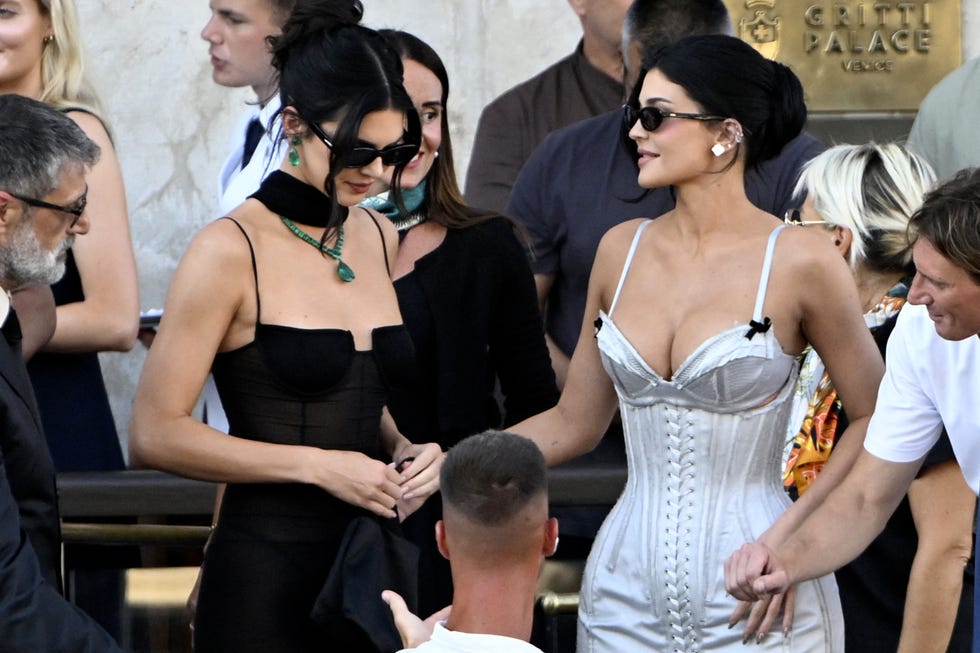 kylie jenner and us model kendall jenner leave the gritti palace hotel on the wedding day of amazon founder jeff bezos with lauren sanchez, in venice on june 27, 2025. (photo by andrea pattaro / afp) (photo by andrea pattaro/afp via getty images)