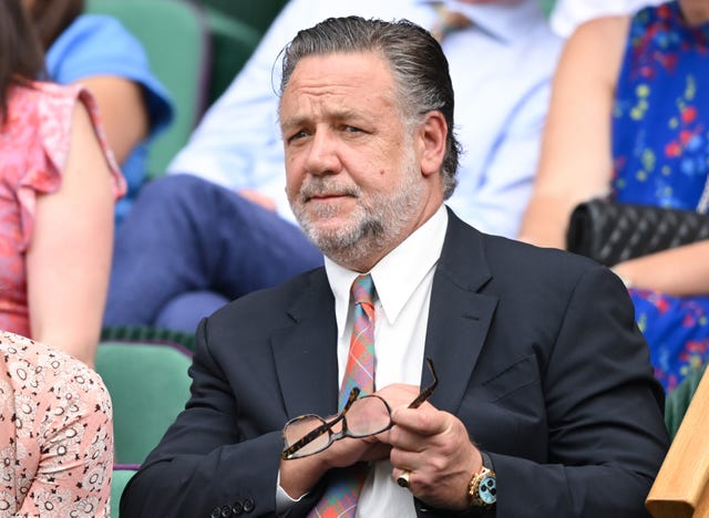 Russell Crowe AACTA Awards transformation