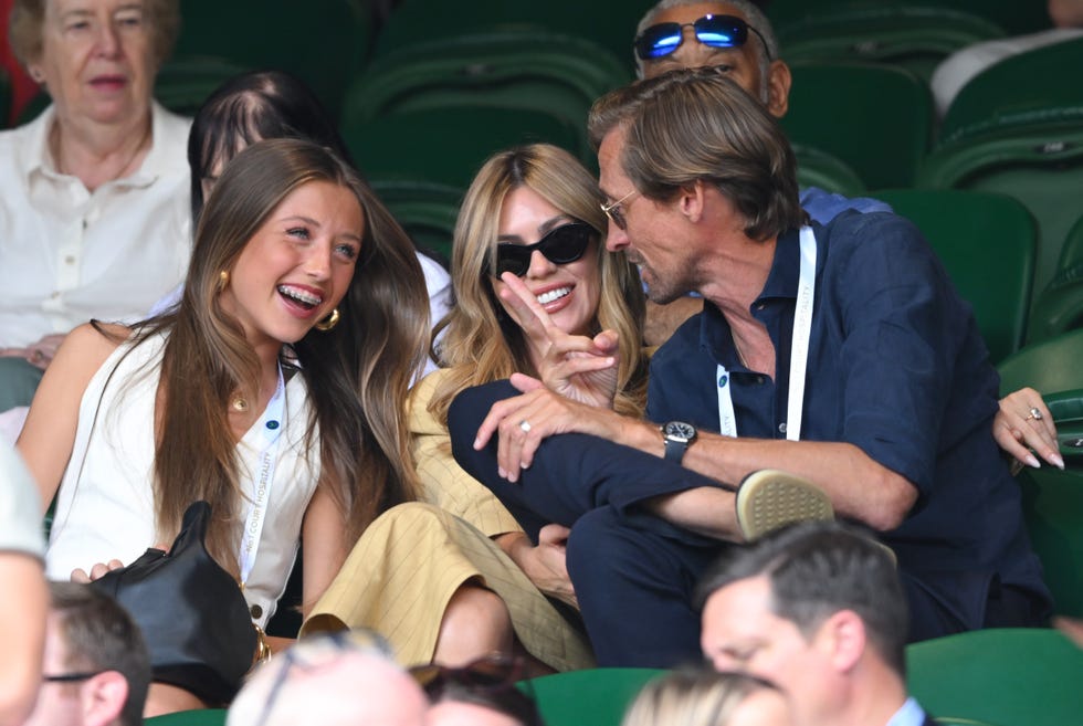 london, england july 03: sophia ruby crouch, abbey clancy and peter crouch attend day four of the wimbledon tennis championships at the all england lawn tennis and croquet club on july 03, 2025 in london, england. (photo by karwai tang/wireimage)