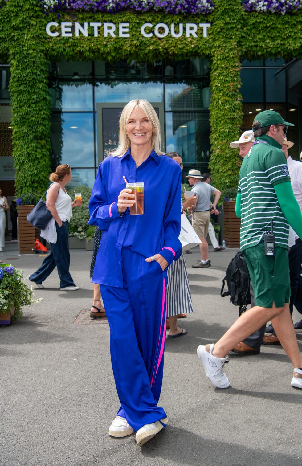 london, england july 9: jo whiley with pimms, an official partner of wimbledon, at all england lawn tennis and croquet club on july 9, 2025 in london, england. (photo by antony jones/getty images for pimms)