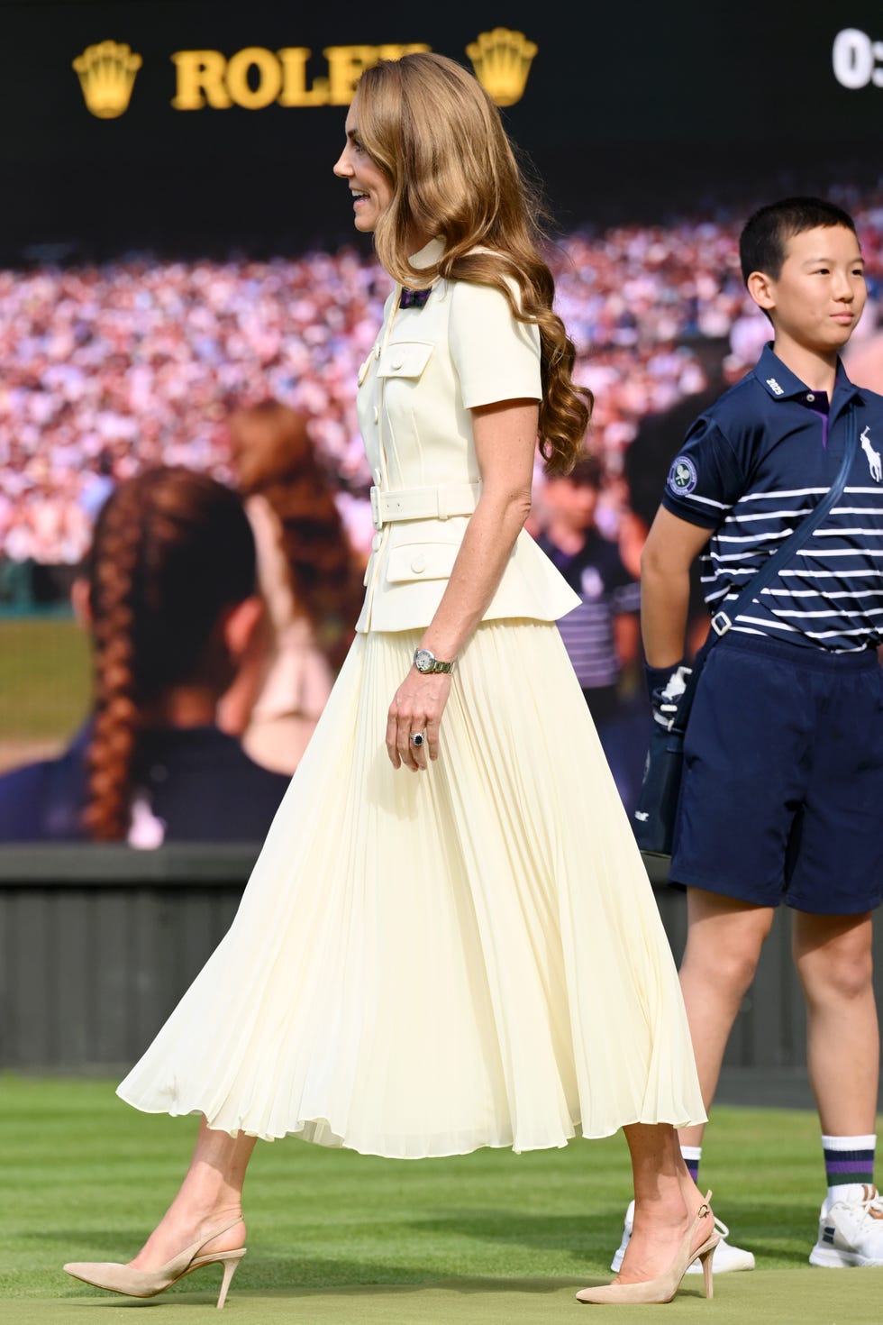 london, england july 12: catherine, princess of wales attends day thirteen of the wimbledon tennis championships at the all england lawn tennis and croquet club at all england lawn tennis and croquet club on july 12, 2025 in london, england. (photo by karwai tang/wireimage)