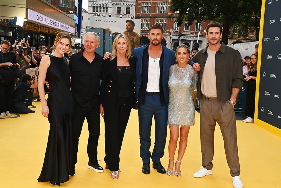 london, england july 17: (l to r) gabriella brooks, craig hemsworth, leonie hemsworth, chris hemsworth, elsa pataky and liam hemsworth attend the disney+ world premiere of national geographics limitless: live better now with bupa at odeon luxe leicester square on july 17, 2025 in london, england. (photo by dave benett/getty images for national geographic disney+)