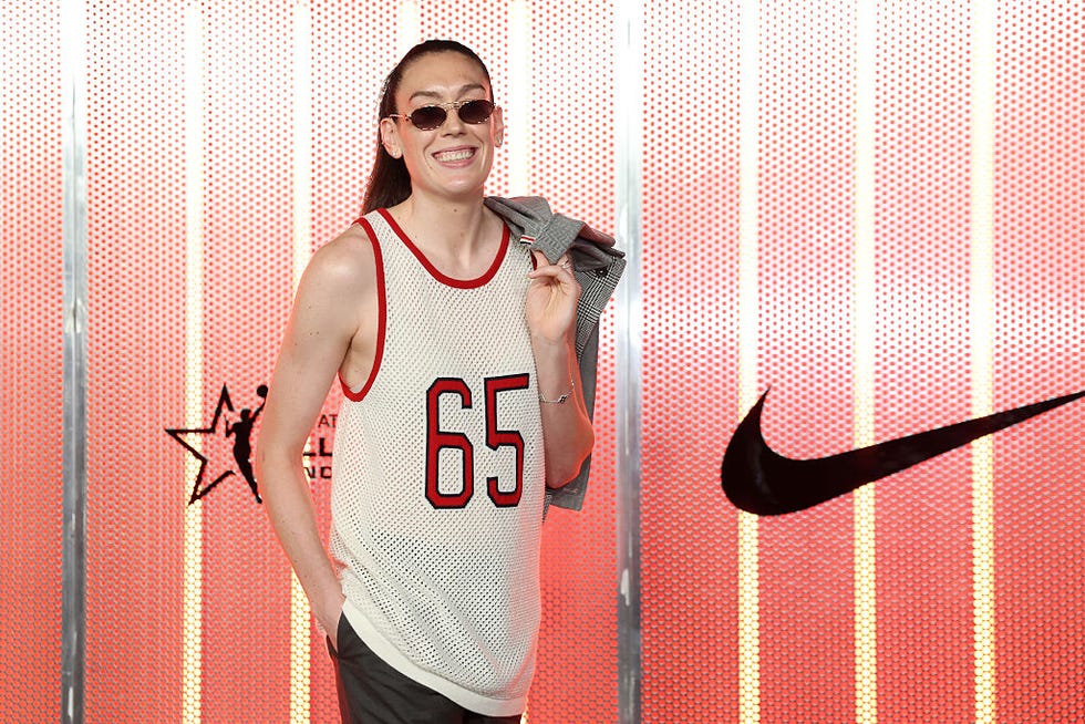 indianapolis, indiana july 19: breanna stewart #30 of the new york liberty arrives prior to the 2025 att wnba all star game at gainbridge fieldhouse on july 19, 2025 in indianapolis, indiana. note to user: user expressly acknowledges and agrees that, by downloading and or using this photograph, user is consenting to the terms and conditions of the getty images license agreement. (photo by steph chambers/getty images)