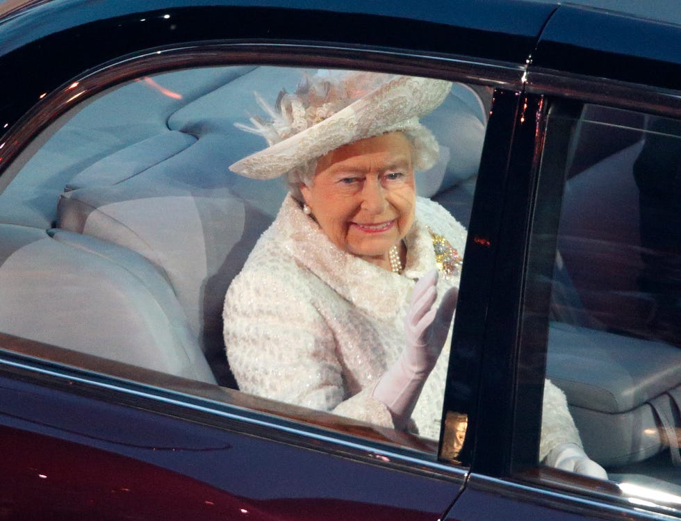 Queen Elizabeth II’s Bentley Going Up for Auction - The Queen's Bentley ...