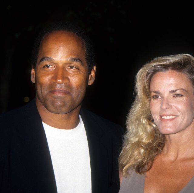 los angeles march 16 oj simpson and nicole brown simpson pose at the premiere of the naked gun 33 13 the final isult in which oj starred on march 16, 1994 in los angeles, california photo by vinnie zuffantearchive photosgetty images