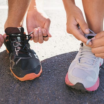running shoes running shoes
