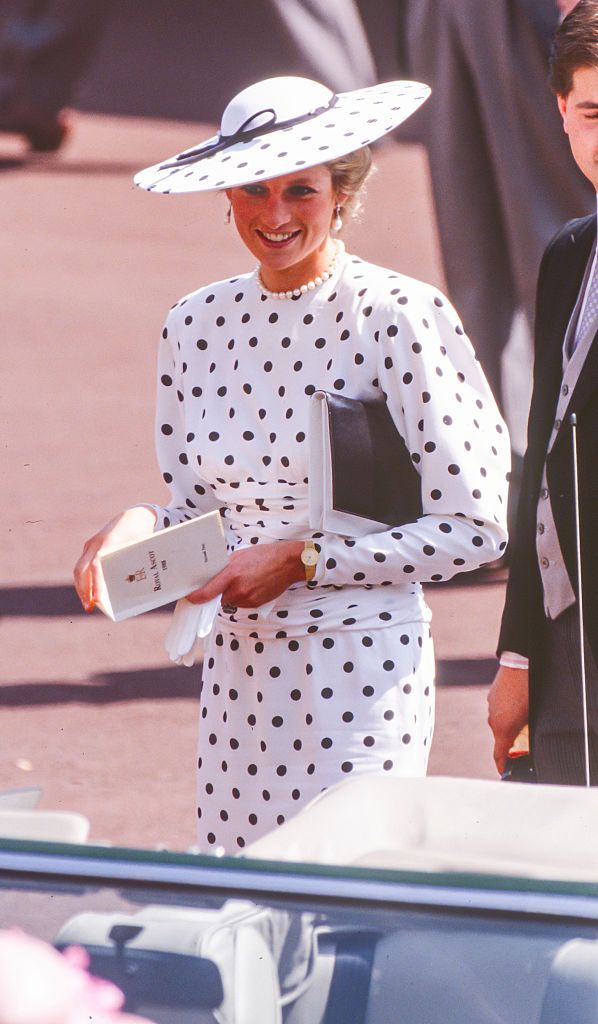 ascot,  england   june 15   diana, princess of wales  attends the royal ascot race meeting, on june 15, 1988  in ascot ,united kingdom photo by julian parkeruk press via getty images