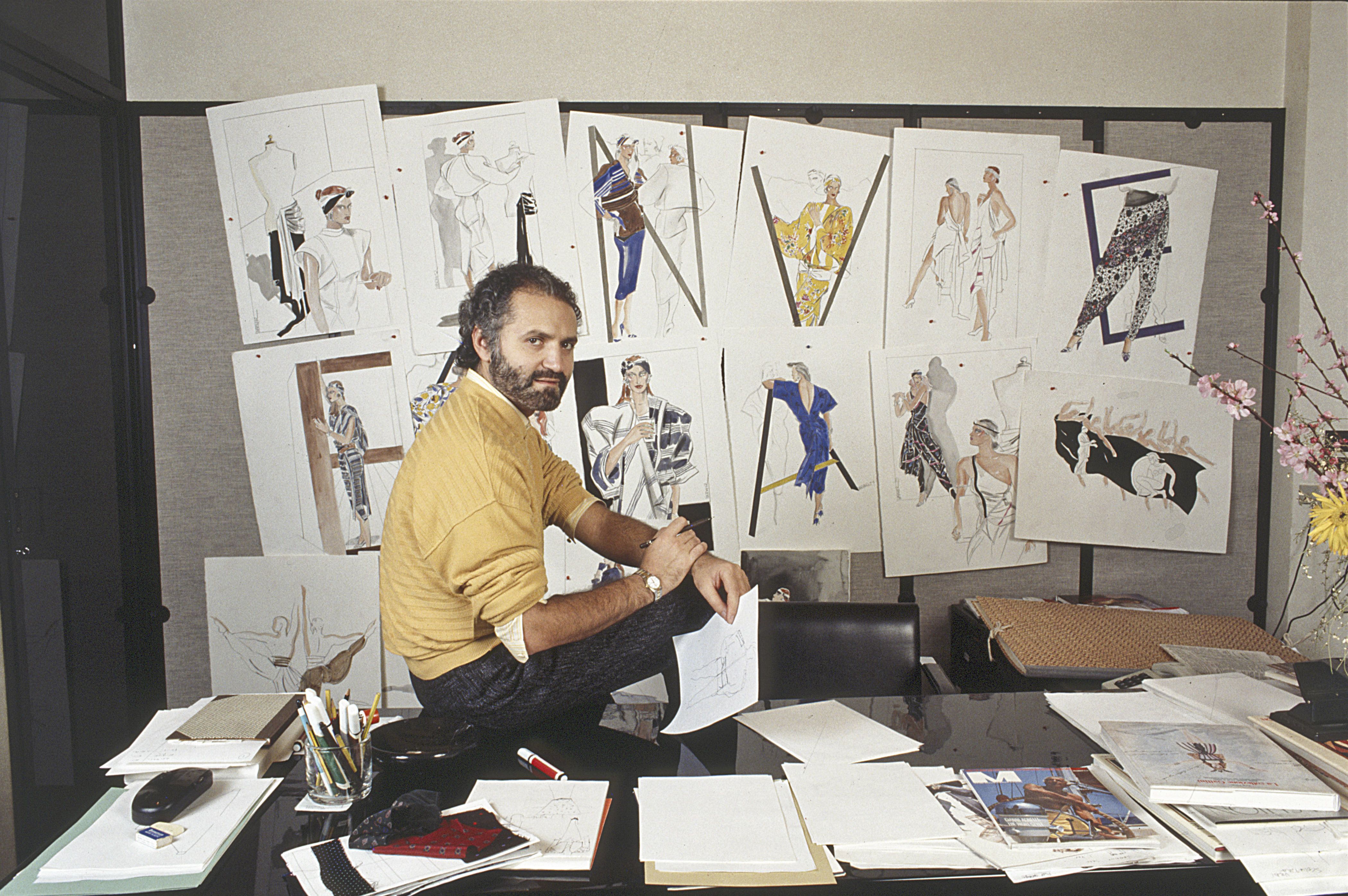 Gianni Versace, Biography, Fashion Designs, Death, & Facts