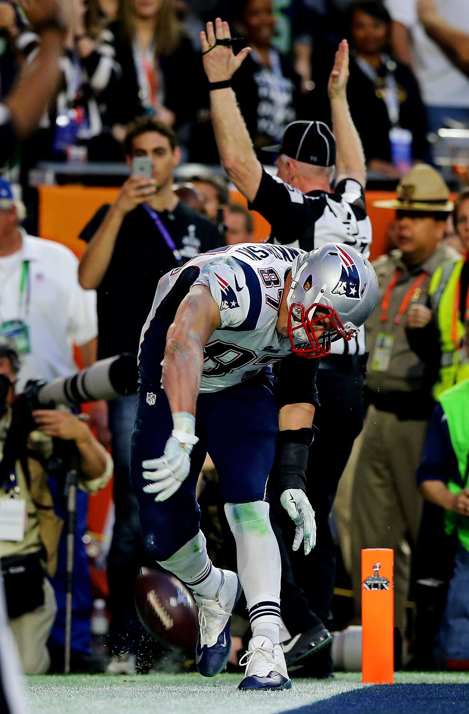 Gronk 'steals' Brady's jersey in pregame ceremony at Fenway - The Boston  Globe