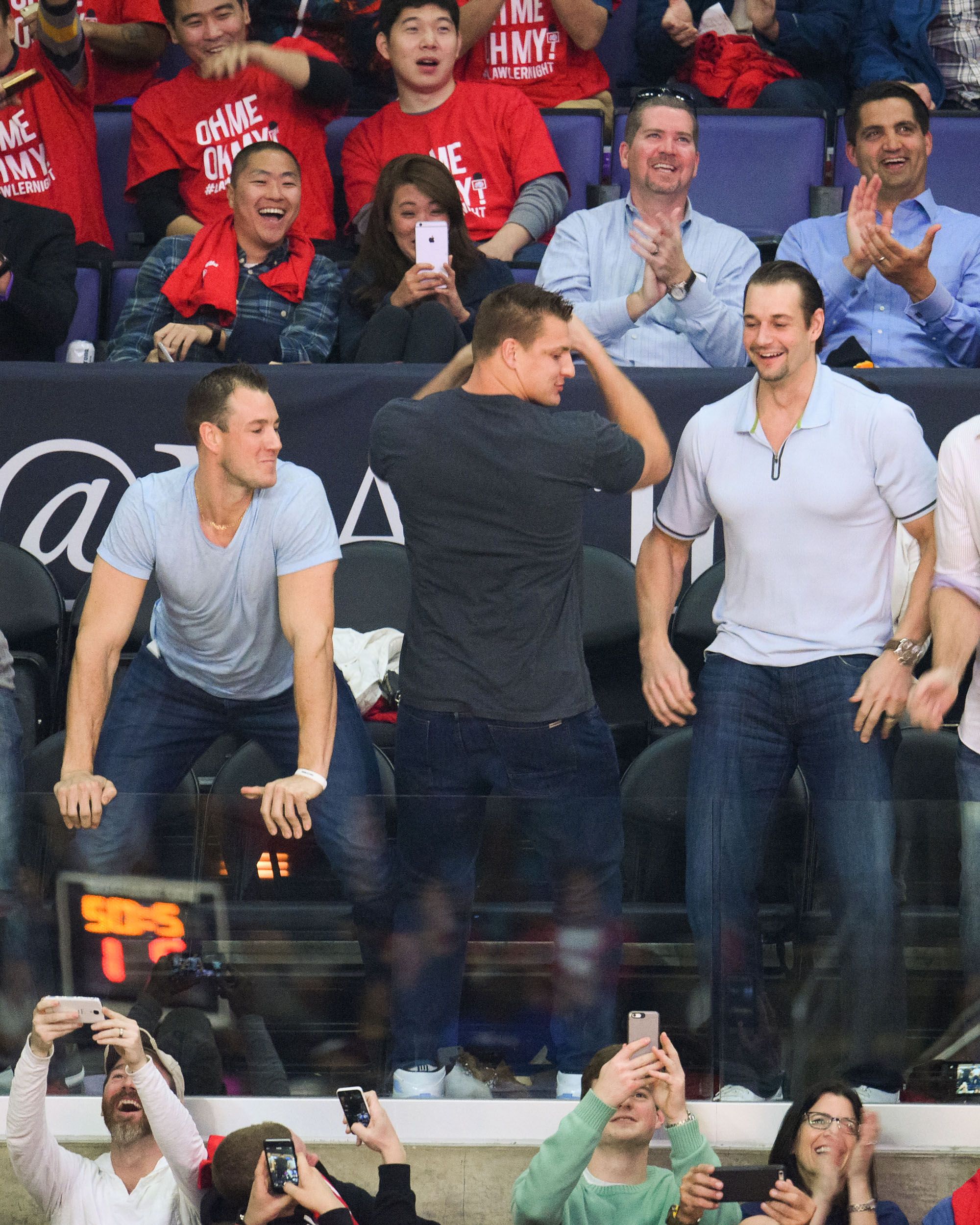 Gronk 'steals' Brady's jersey in pregame ceremony at Fenway - The