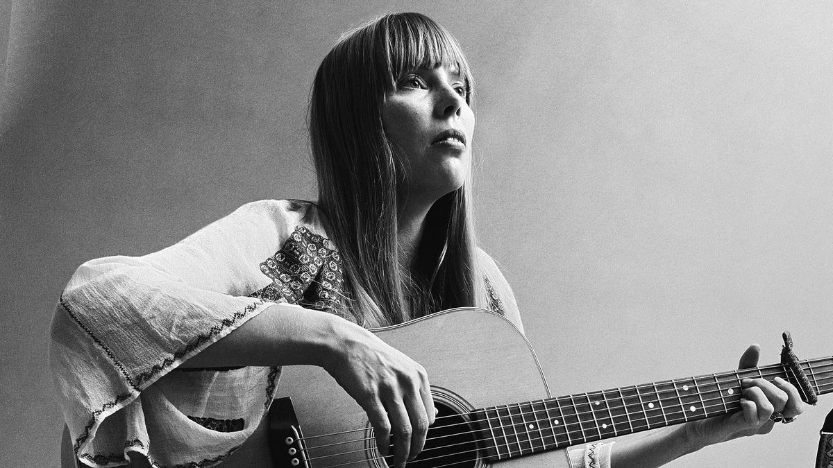 Joni Mitchell: The Heartbreak and Vulnerability Behind Her Iconic 'Blue ...