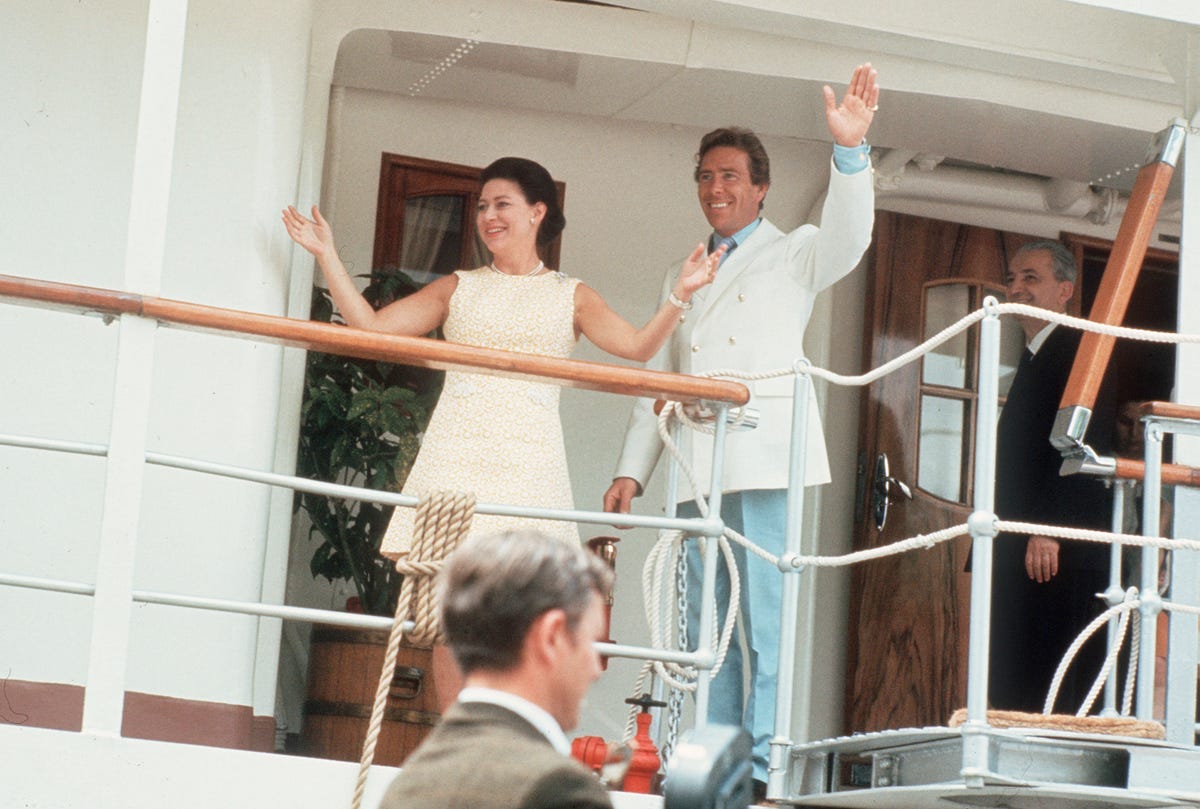 preview for 13 Favorite Royal Family Vacation Spots