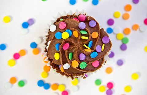 Nanoparticles in packaged frosting