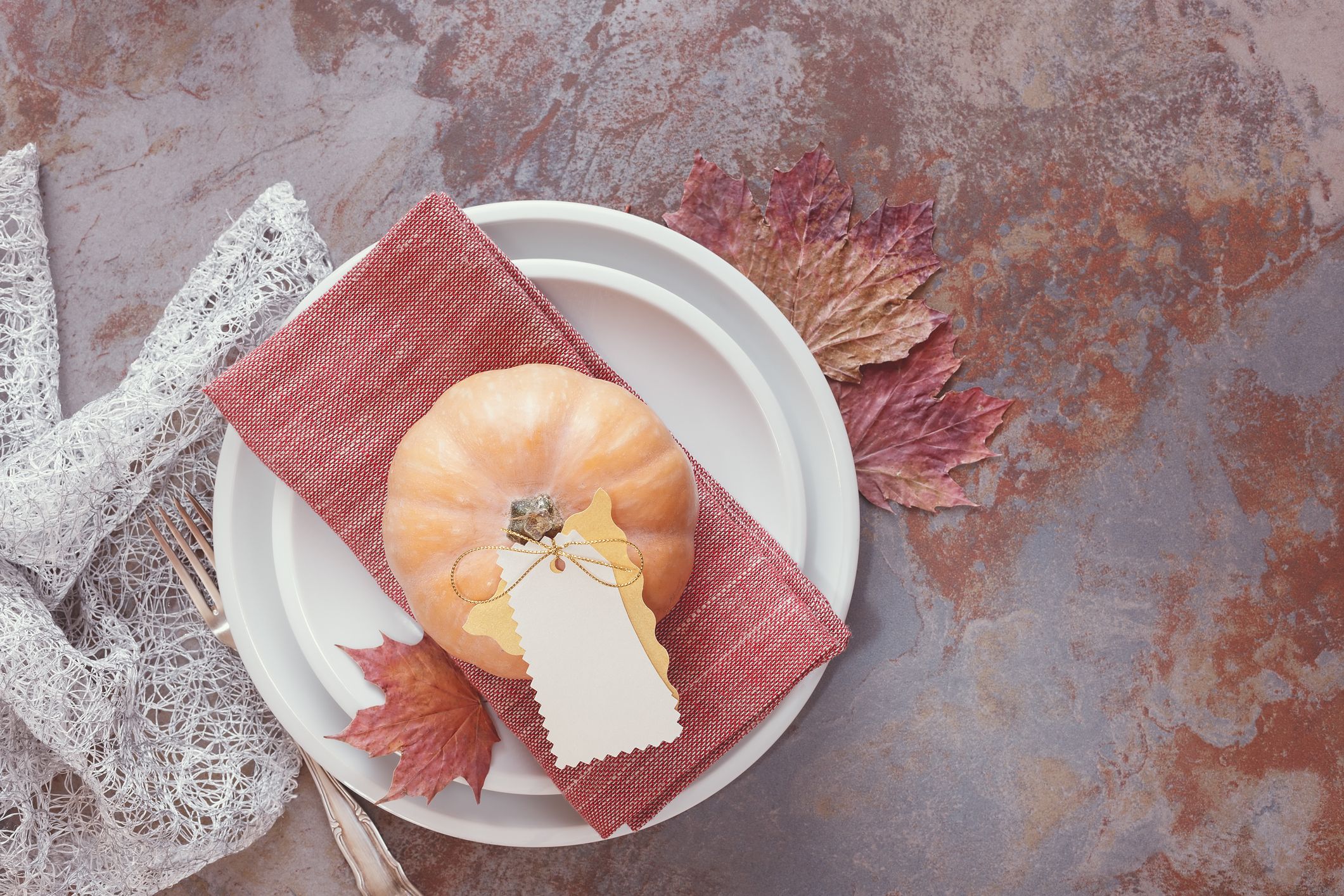 11 Retro Thanksgiving Traditions That Have Become Obsolete