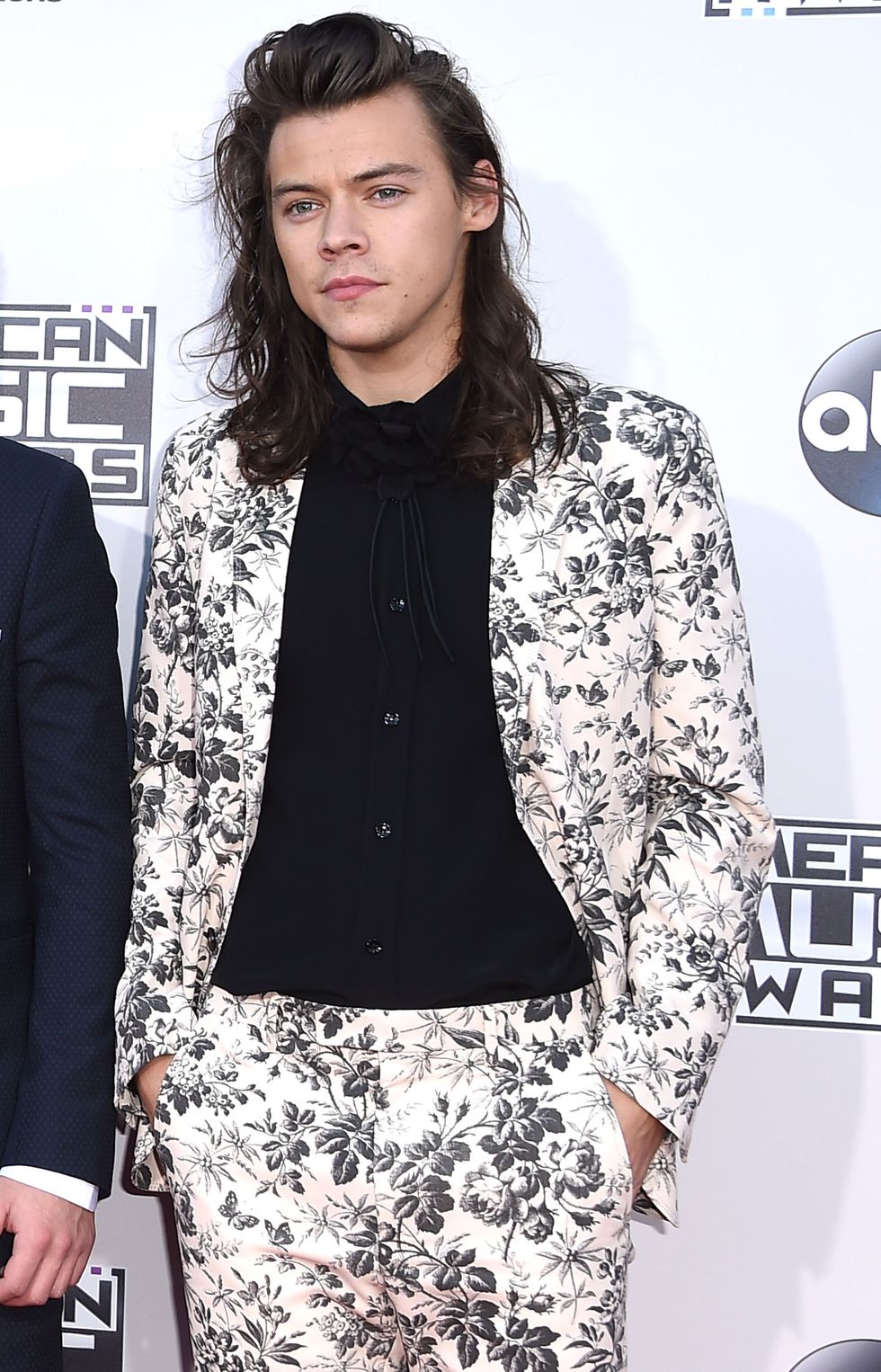 los angeles, ca november 22 harry styles arrives at the 2015 american music awards at microsoft theater on november 22, 2015 in los angeles, california photo by steve granitzwireimage
