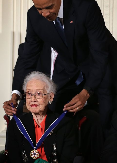 washington, dc   november 24  us president barack obama presents the presidential medal of freedom to former nasa mathematician katherine g johnson during an east room ceremony november 24, 2015 at the white house in washington, dc seventeen recipients were awarded with the nationÕs highest civilian honor photo by alex wonggetty images