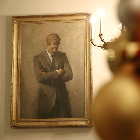 washington, dc   december 02  a portrait of former president john f kennedy is seen near decorations during a preview of the 2015 holiday decor at the white house december 2, 2015 in washington, dc as part of the joining forces initiative, the first lady welcomed military families to the white house for the first viewing of the 2015 holiday decorations  photo by mark wilsongetty images