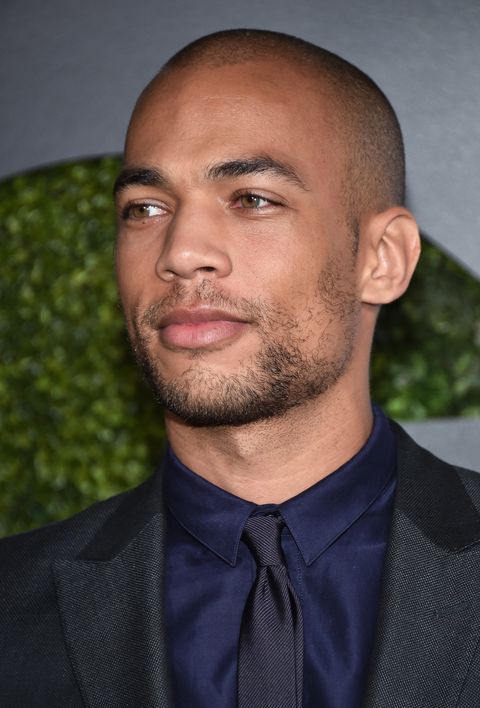 blacklivesmatter,kendrick sampson,ケンドリック・サンプソン,黒人俳優,殺人を無罪にする方法,ケイレブ・ハプストール,how to get away with murder, los angeles, ca   december 03  actor kendrick sampson attends the gq 20th anniversary men of the year party at chateau marmont on december 3, 2015 in los angeles, california  photo by mike windlegetty images for gq magazine