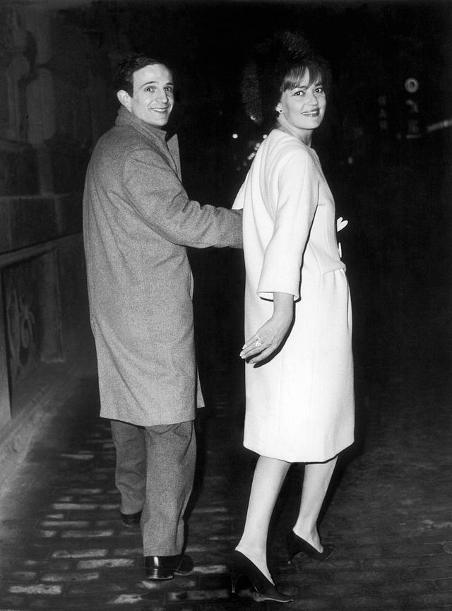 rome, italy   february 15 the french actress jeanne moreau and the director francois truffaut in rome, going to the screening premiere of the film jules and jim on february 15, 1962 in rome, italy photo by keystone francegamma rapho via getty images