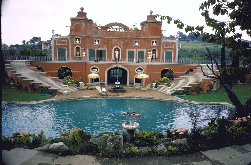 sophia loren's roman villa pool house