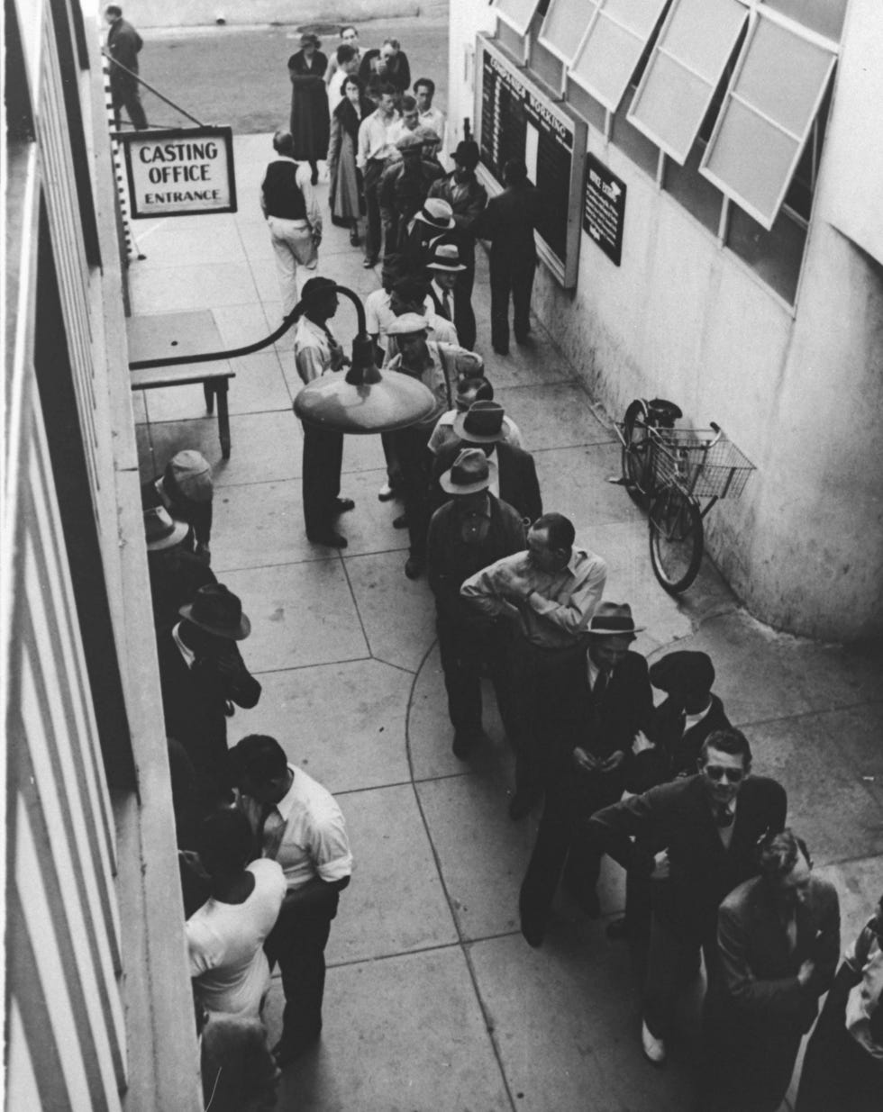 Aerial view of line of actors at MGM cas
