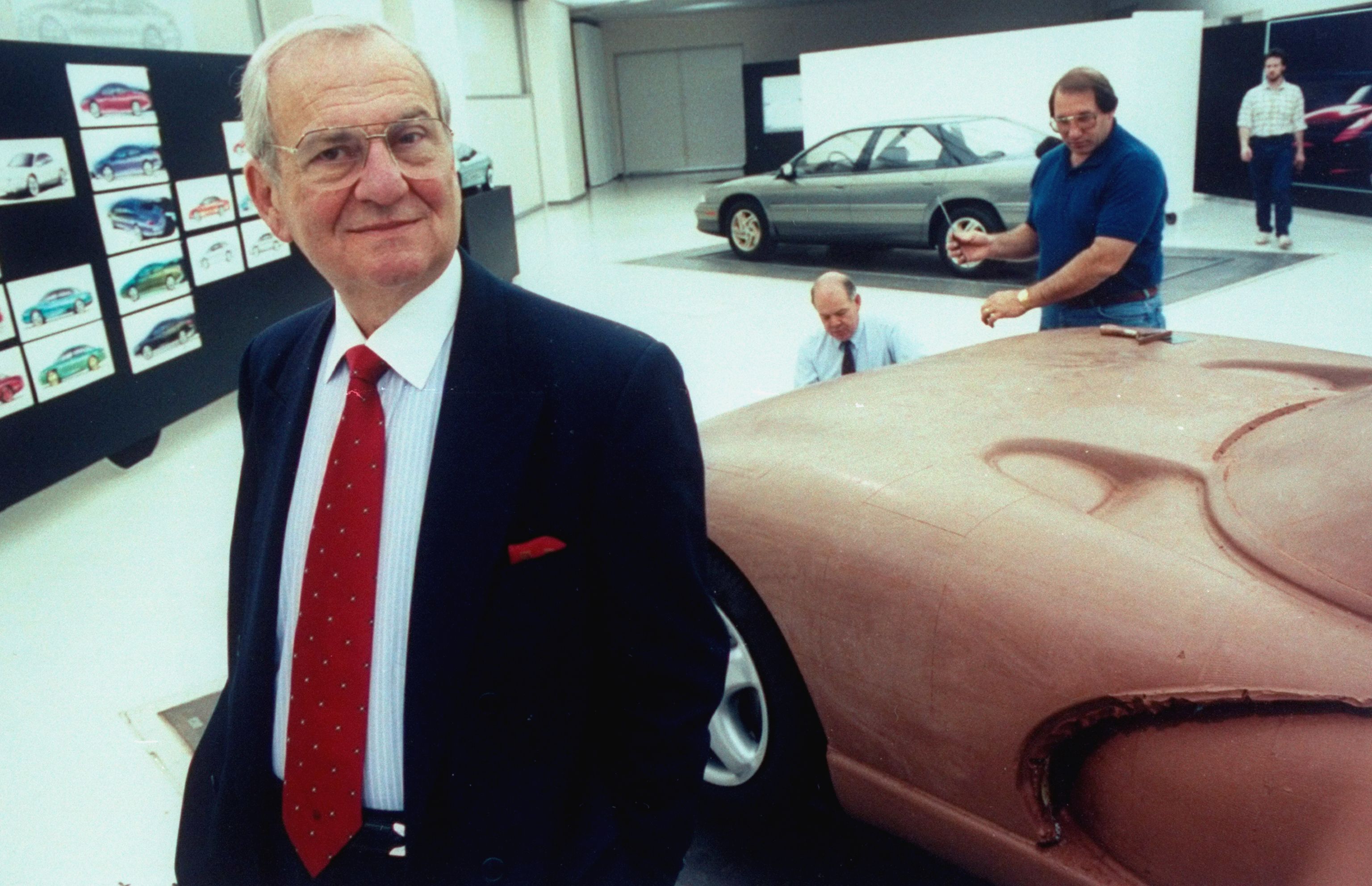 Lee Iacocca, Ford and Chrysler Exec, Dead at Age 94 - Obituary