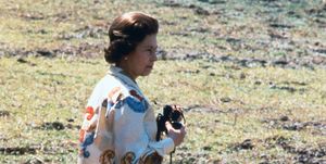 zambia   august 01  queen elizabeth ll dresses casually in trousers and she visits a game reserve in zambia on august 01, 1979 in zambiaphoto by anwar husseingetty images