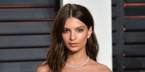 beverly hills, ca   february 28  emily ratajkowski attends the 2016 vanity fair oscar party hosted by graydon carter at wallis annenberg center for the performing arts on february 28, 2016 in beverly hills, california  photo by anthony harveygetty images