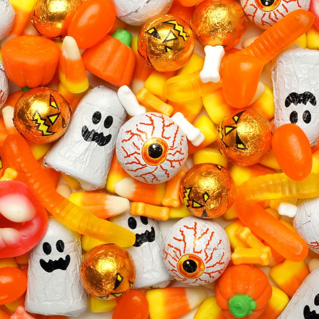 Where to Get the Best Deals on Halloween Candy This Year