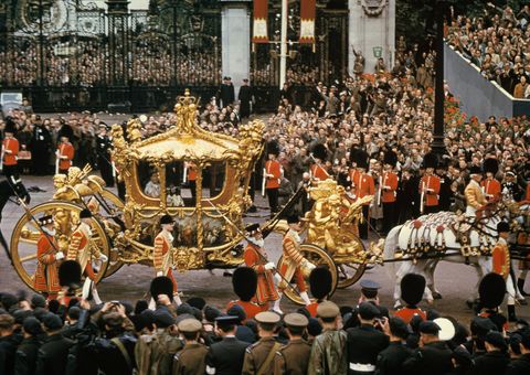 Queen Elizabeth in Royal Carriage