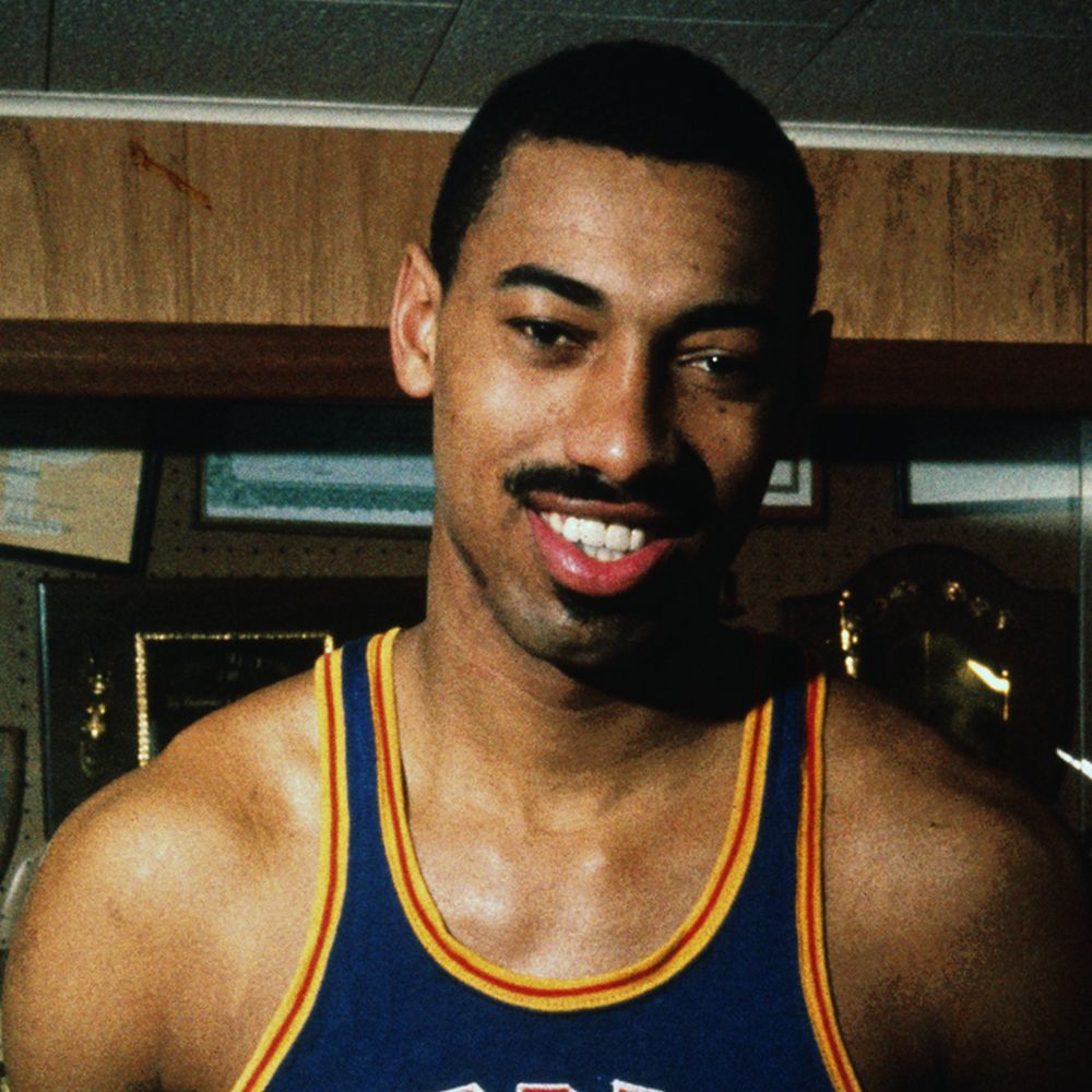 Wilt Chamberlain Facts - Há exatos 22 anos, falecia Wilt Chamberlain. O  melhor jogador da história do basquete morreu de infarto em sua casa, aos  63 anos. Naquele ano, os 76ers homenagearam