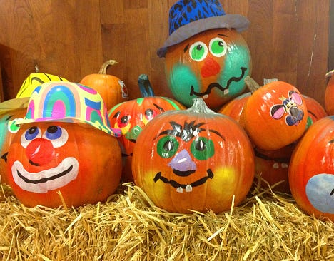 50 Best Pumpkin Decorating Ideas 2023 - Easy Pumpkin Decorations