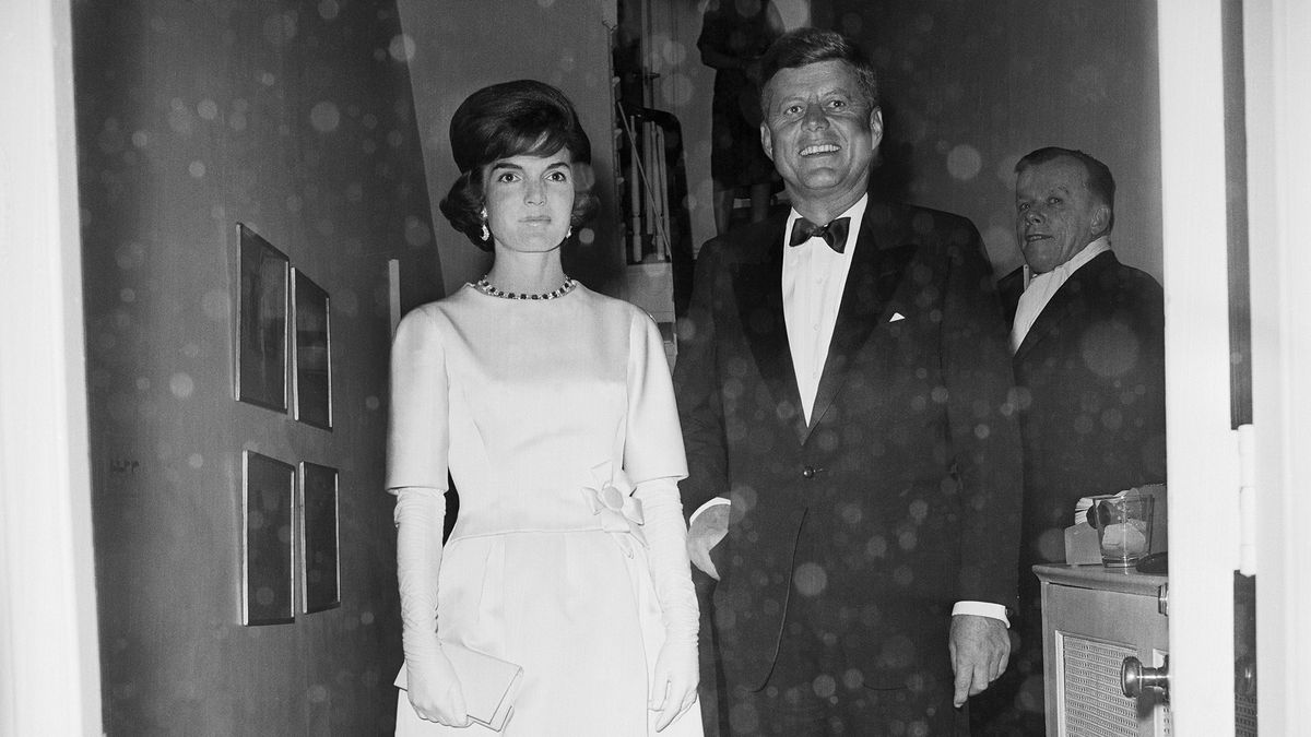 John F. Kennedy and Jacqueline Kennedy leave their Georgetown home to attend an Inaugural Concert at Constitution Hall and the gala at National Guard Armory