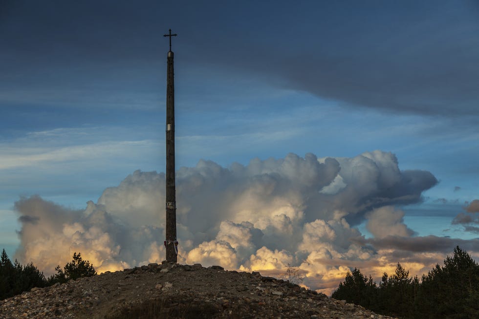 camino de santiago entre astorga y foncebadón